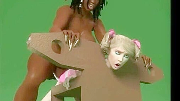 Futanari Peituda em Bondage Interracial 3D