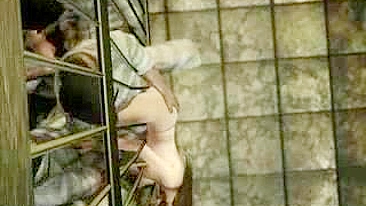 Gatinha de anime batida punheta por policial louco em hentai