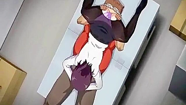 Japonesa Peituda Levando de Quatro com Força