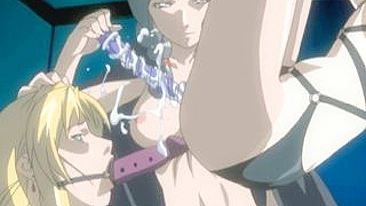 Hentai Engasgando e Enfiando Vibrador na Buceta Molhada