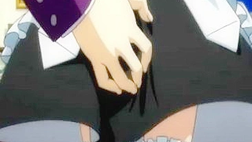 Empregada shemale anime se masturbando na banheira