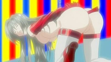 Vídeo Pornô Hentai - Acorrentada com Cera Pingando no Cu e Fodendo o Rabo