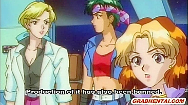 Dedando Buceta Lésbica e Apertando Peitos em Anime Hentai