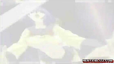 Hentai Pornô - Acorrentada e Queimada com Vela