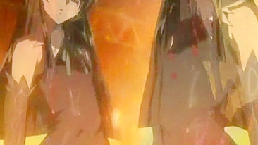 Acorrentada em Ménage Hentai com Peitos Gigantes Apertados