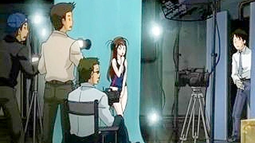 Modelo Hentai é Levada e Fodida por Fotógrafo Tarado