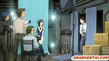 Modelo Hentai é Levada e Fodida por Fotógrafo Tarado