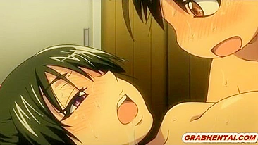 Japonesinha Fofa com Peitos Grandes Fica Molhada e Quente em Hentai Pornô