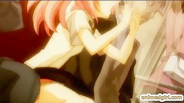 Estudante Hentai Chupando Pau Duro e Engolindo Porra no Trem