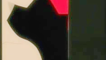 Empregada Hentai Safada com Banana Escorregadia na Buceta Molhada!