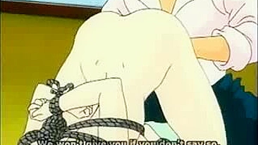 Dona de Casa é Gangbangada e Fotografada em Fantasia Hentai de Bondage