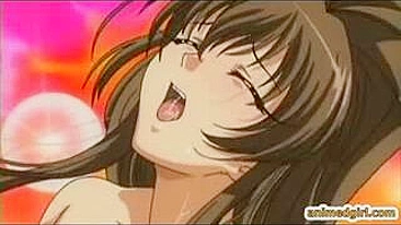 Gatas Hentai Peitudas Cavalgam Forte no Pau!