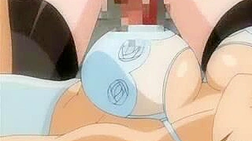 Enfermeira Travesti de Anime Faz Boquete Alucinante e Brinca com Toys