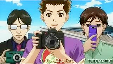 Garota Hentai Peituda Apalpa Seus Peitões em Público