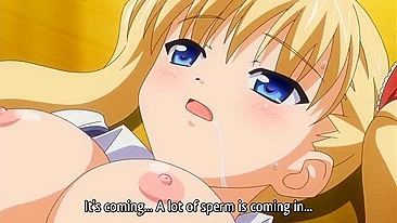 Foda no banheiro com colegial miúda implorando pau maduro duro