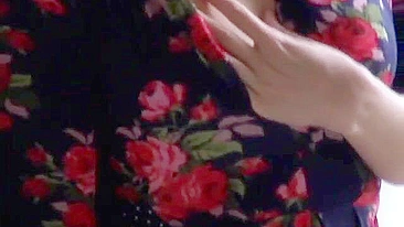 Vizinha sensual e provocante em show solo imperdível. Masturbação