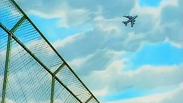 Ela é gata com corpão incrível e raba enorme que PRECISA de pau