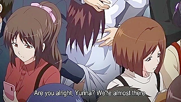 Seus lábios grossos são uma delícia e ela chupa o pau duro do cara todo