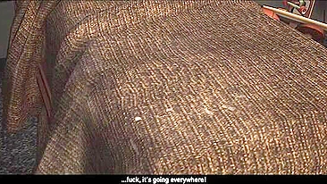 Sim safada e quente no The Sims 4 leva pica após banho quente. #Hentai #gayporn