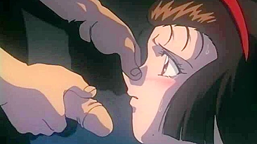 Ídolo pop hentai com pau futa e fãs cavalgando rola.