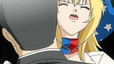 Garçonetes hentai brigam em gangbang, vencedora e perdedora levam rola.