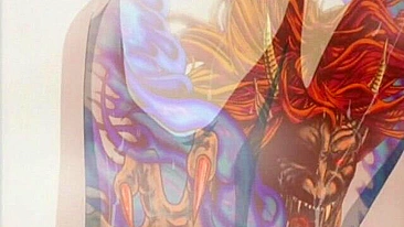 Hentai - Íncubo de pau enorme fode policial enquanto garota nova se masturba.