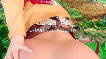 Mikasa Ackerman de Coelhinha em Attack on Titan - Paródia Hilária!