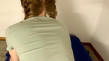 Vamos transar com paixão antes do pai voltar.