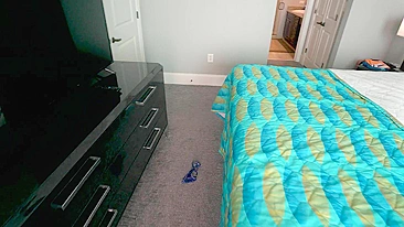 Meu Deus, Irmão! Podemos Dividir o Banheiro, Mas Fica de Calça