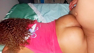 Buceta Incestuosa Arrombada pelo Papai - Vídeo de Sexo Amador Quente