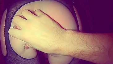 Compilação de ruivinha jovem com bunda e buceta incríveis em várias poses.