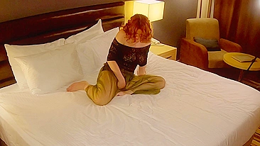 Ensaio sexy de lingerie de malha com sereias lindas em casting.