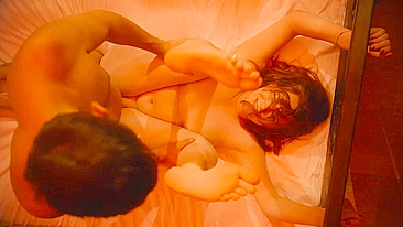 Me seduza com a língua e provoque minha buceta até eu gozar cremoso.