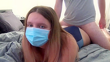 Fode sua irmã em casa com vontade!