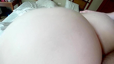 Fode irmã na piscina e deixa casal todo fodido.