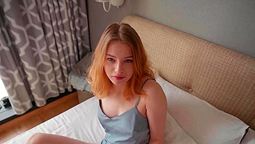 Aventura Matinal Secreta da Irmã Deixa Ela Satisfeita e Surpresa