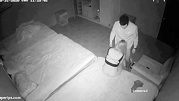 Filme de IP Cam Mostra Garota de Festa Transando com Estranho e Tá Quente
