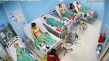 Câmera escondida japonesa mostrando garotas que vão aumentar os peitos