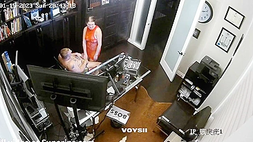 Filme Pornô de Cam Espiã com Garota Americana que Quer Cavalgar e Foder