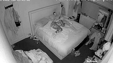 Clipe Pornô de Tatuada Chupando Pau na Cam IP, Irmãzinha Safada