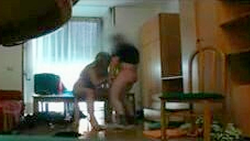 Amadora Latina Gozada no Rosto em Câmera Escondida Pornô Caseiro