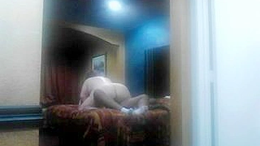 Mãe Gorda em Câmera Escondida Fazendo Sexo Interracial Amador com Negra BBW