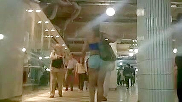 Estrela Pornô Amadora Espiada por Câmera Escondida com Corpo Sarado e Bunda Grande