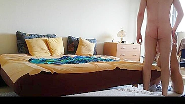 Amadora Peituda em Câmera Escondida Transando de Quatro e Cunilíngua