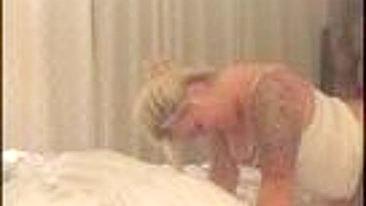 Espie Loira Gordinha em Pornô Interracial com Paus Pretos Grandes