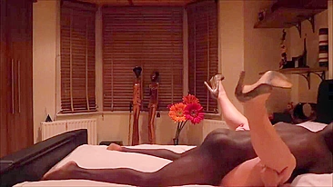 Corno Interracial: Esposa Safada com Negão em Swing Amador