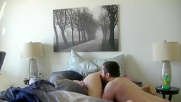 Orgasmo Gritando em Câmera Escondida com Cunete e Lambida no Cu