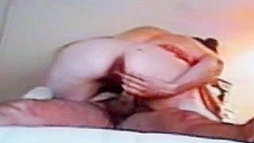 Kelly Chupando Pau e Peitos em Voyeur com Gozada