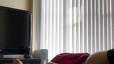 Asiática Peituda Cavalgando na Câmera Escondida com Gemidos Cremosos