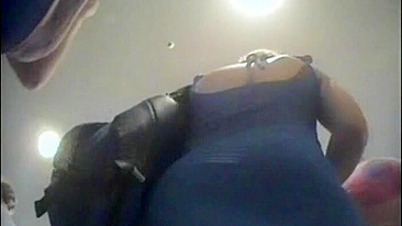 Compilação Definitiva de Câmera Espiã por Baixo da Saia - 6 DVDs de Voyeur e Calcinhas Amadoras